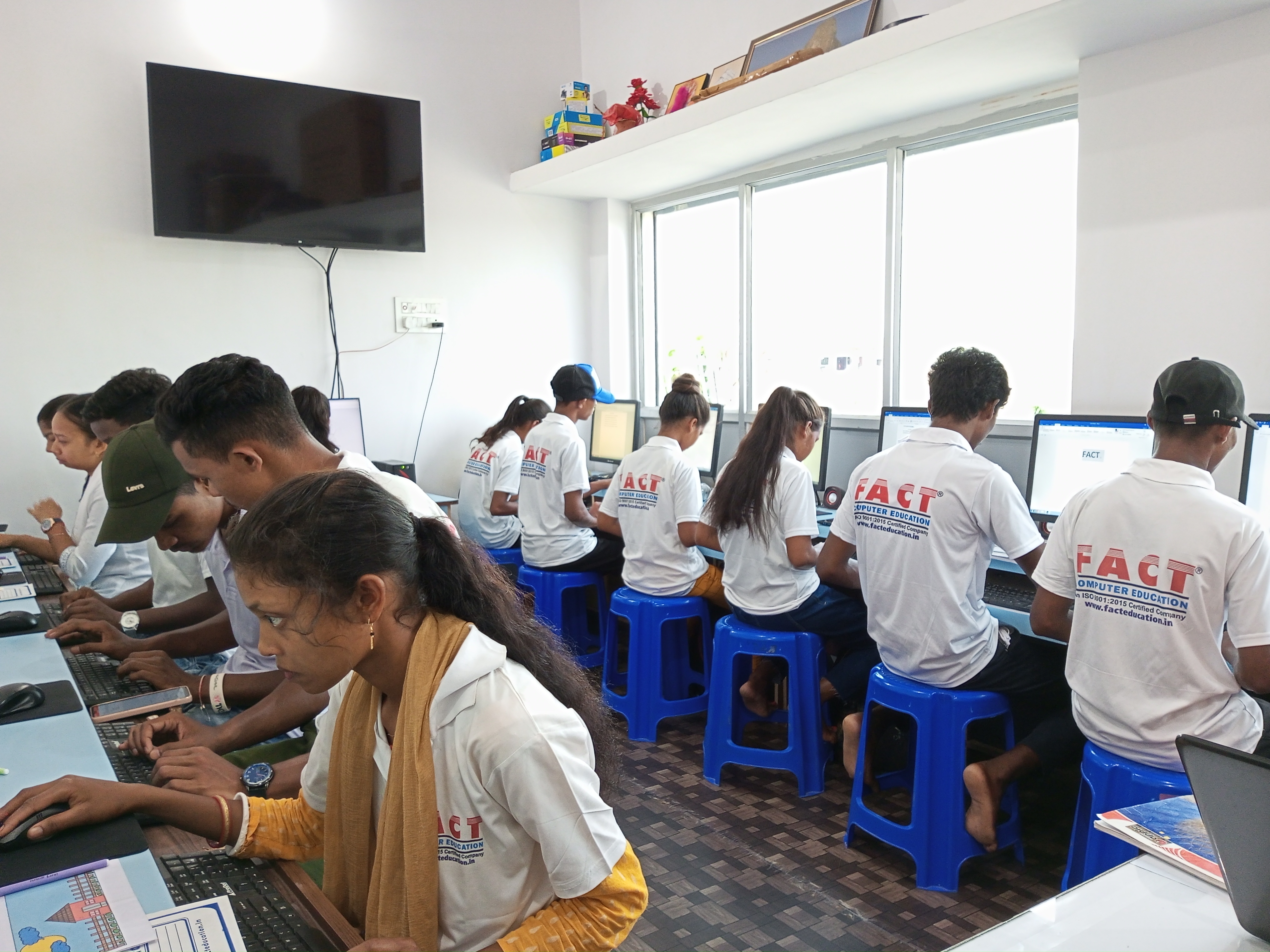 FACT Computer Lab 15